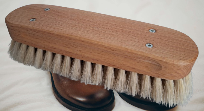 SPEZIELL FÜR DIE SCHUHPFLEGE